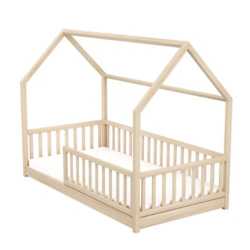 Timba házikóágy gyerekeknek, stabil fa ágy játékos házikó kialakítással