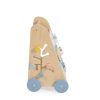 Moni Toys fa járássegítő 45 cm – stabil tolható járássegítő babáknak