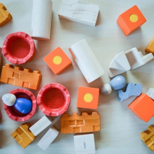 PlanToys kastély építőkockák – kreatív fajáték gyerekeknek